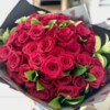 50 red roses