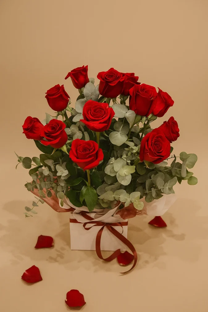 boxed red roses