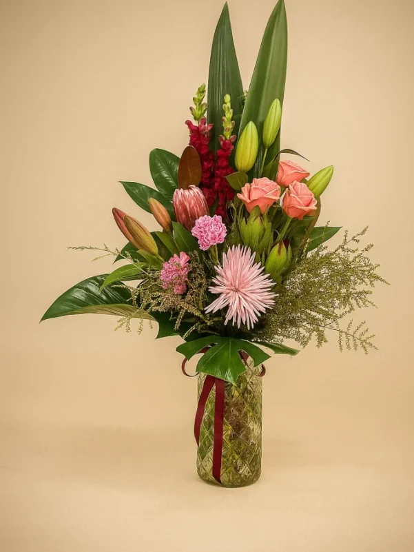 Native proteas and rose bouquet Gold Coast mixed flowers arrangement