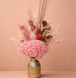 Soft pink dried flowers in vase Gold Coast long lasting floral gift